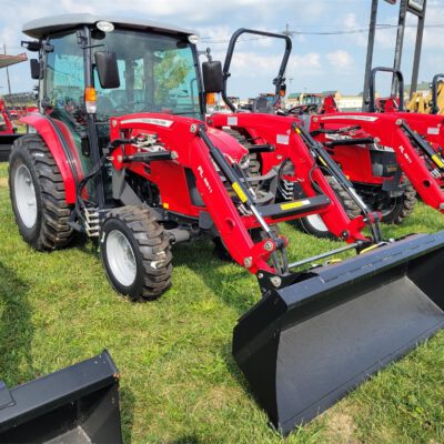 Massey Ferguson 1835M Tractor