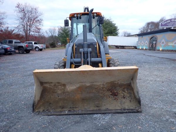 Deere 410L Backhoe