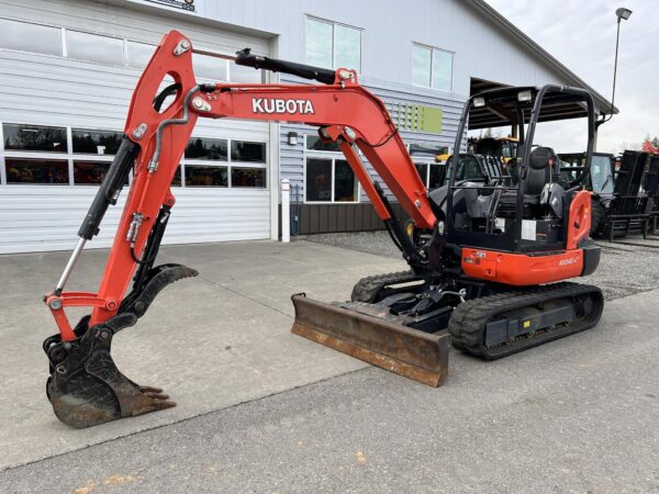 Kubota KX040-4 Mini Excavator