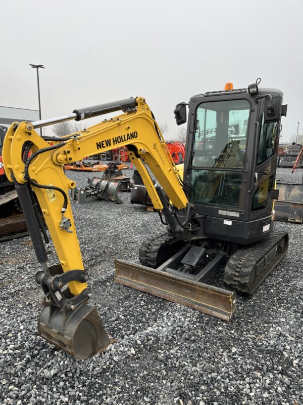 New Holland E30C Mini Excavator