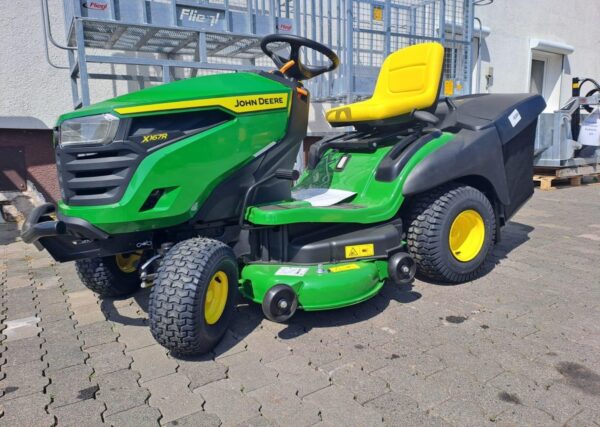 John Deere x167r